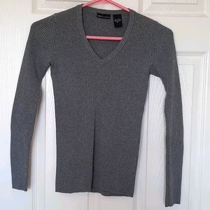 Long sleeve ribbon sweater